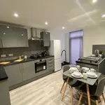 Rent 5 bedroom house in North West England