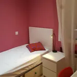 Alquilar 5 dormitorio apartamento en Madrid