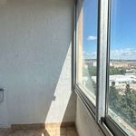 Appartement de 65 m² avec 3 chambre(s) en location à Nîmes