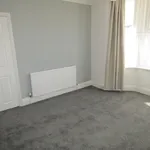 Rent 4 bedroom flat in Exeter