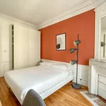 Rent 3 bedroom apartment of 527 m² in Paris