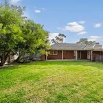 Rent 3 bedroom house in Dandenong North