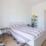 Rent a room of 100 m² in rome