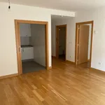 Rent 1 bedroom apartment of 84 m² in Bilbao