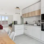 Rent 1 bedroom apartment of 75 m² in Berlin