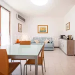 Rent 2 bedroom apartment of 40 m² in Lazise