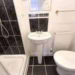 Rent 3 bedroom house in Salford