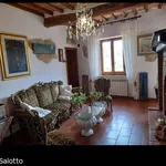 Affitto 3 camera casa di 165 m² in Città della Pieve