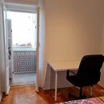 Rent 3 bedroom apartment in Lisbon