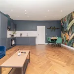 Rent 2 bedroom flat in Brighton