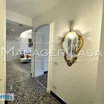 Rent 6 bedroom apartment of 82 m² in Genoa