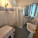 Rent 4 bedroom house of 95 m² in Rimini