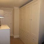 Rent 2 bedroom flat in East Hertfordshire