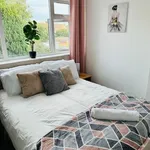 Rent 4 bedroom house in West Midlands