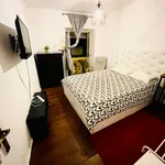 Rent 5 bedroom apartment in Lisbon