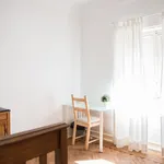 Rent 5 bedroom apartment in Lisbon