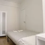 Rent a room in lisbon