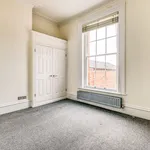 Rent 2 bedroom flat in Royal Leamington Spa