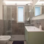 Rent 1 bedroom apartment in Milan