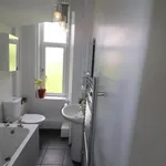 Rent 4 bedroom flat in Aberdeen