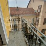Affitto 4 camera appartamento di 100 m² in Biella