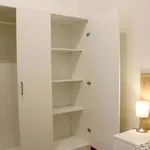 Rent a room in Madrid