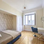 Rent a room in lisbon