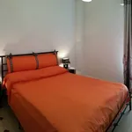 Alquilo 4 dormitorio apartamento de 110 m² en Alicante']