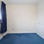 Rent 4 bedroom house in Wakefield