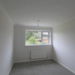 Rent 3 bedroom house in East Midlands