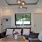 Rent 6 bedroom house of 350 m² in Chon Buri