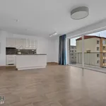 Pronajměte si 3 ložnic/e byt o rozloze 90 m² v Staré Město