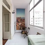 Rent a room in lisbon