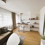 Pronajměte si 3 ložnic/e byt o rozloze 78 m² v Prague