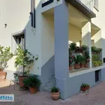 Rent 4 bedroom apartment of 85 m² in Bologna