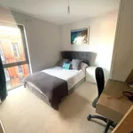 Rent 2 bedroom flat in Bristol