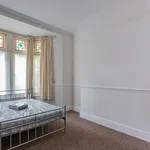 Rent 2 bedroom apartment in Wales