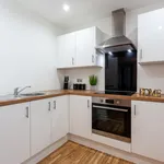 Rent 2 bedroom flat in Salford