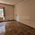 Rent 2 bedroom apartment of 82 m² in Napoli