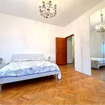 Rent 6 bedroom apartment of 100 m² in Pietrasanta