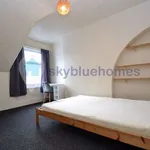 Rent 8 bedroom house in East Midlands