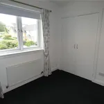 Rent 2 bedroom flat in Renfrewshire