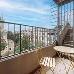 Rent 1 bedroom apartment of 120 m² in florence