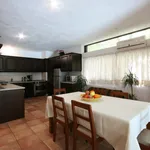 Rent 2 bedroom apartment of 104 m² in Drosia