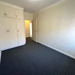 Rent 2 bedroom apartment in Melbourne