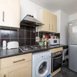 Rent a room of 50 m² in london