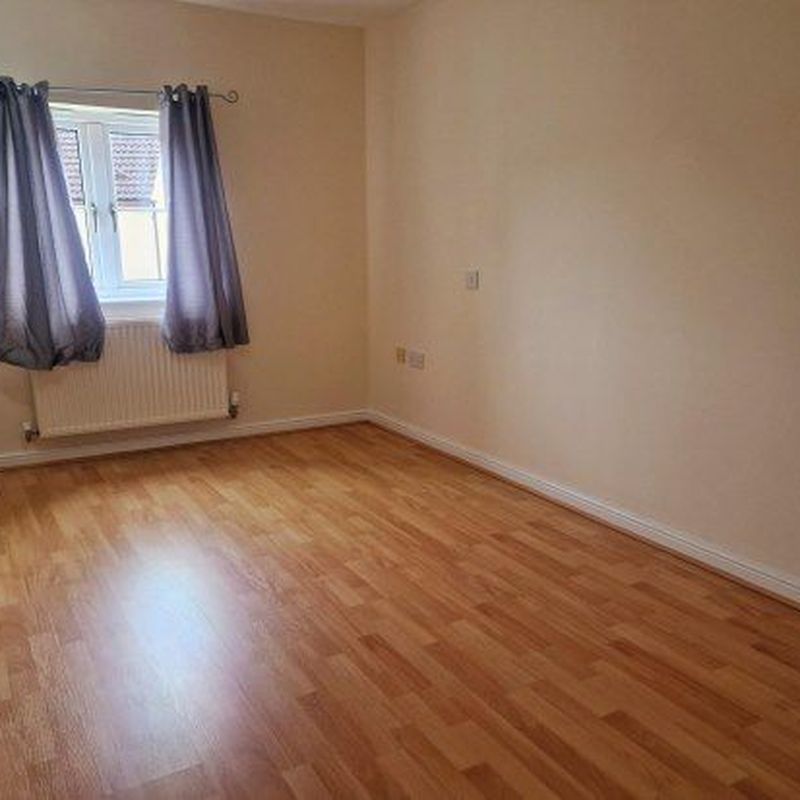 Flat to rent in Burge Crescent, Taunton TA4 Cotford St Luke