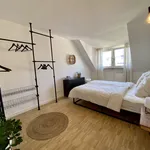 Rent 1 bedroom apartment of 840 m² in Dusseldorf