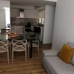 Rent 4 bedroom apartment of 70 m² in Barcelona