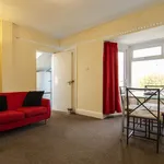 Rent 3 bedroom flat in West Midlands